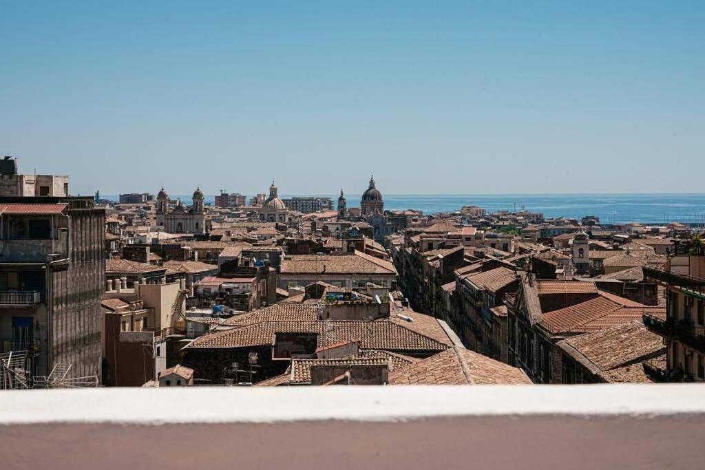 شقة Attico In Pieno Centro Storico Di كاتانيا المظهر الخارجي الصورة